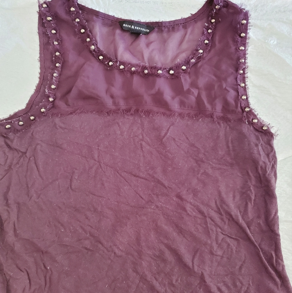 Junior Top Size Medium Rock and Republic
